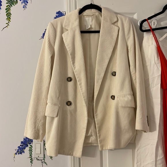 H&M Jackets & Blazers - H&M white BLAZER